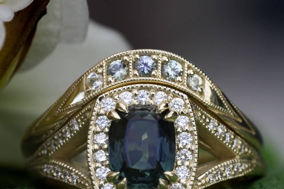 Vintage sapphire wedding set