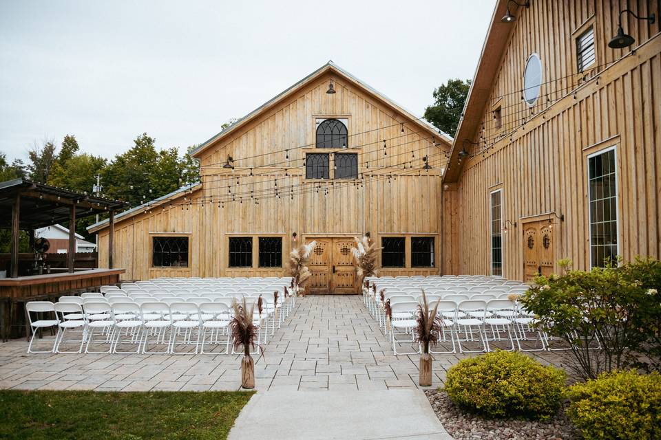 Plaza ceremony space