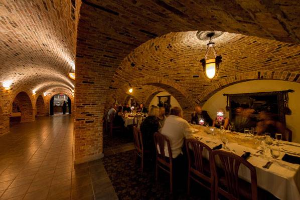 Noto's Old World Italian Dining and Banquet Facility
