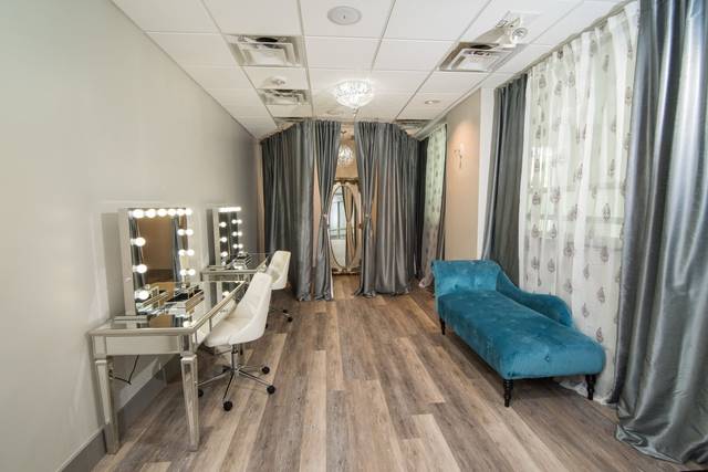 Bridal suite