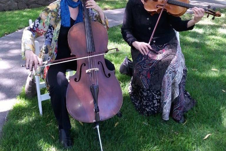 Vlazville Music's Skyline Duo looks and sounds elegant for outdoor ceremonies