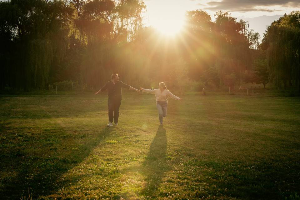 Outdoor Engagement Session