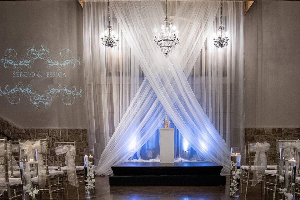 Breathtaking bridal entrance