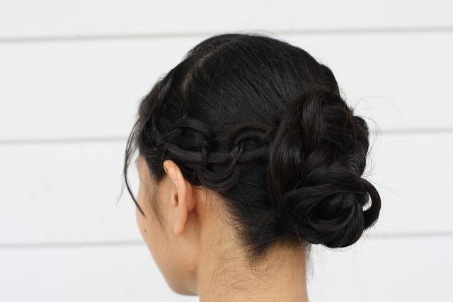 Bride's hairstyle