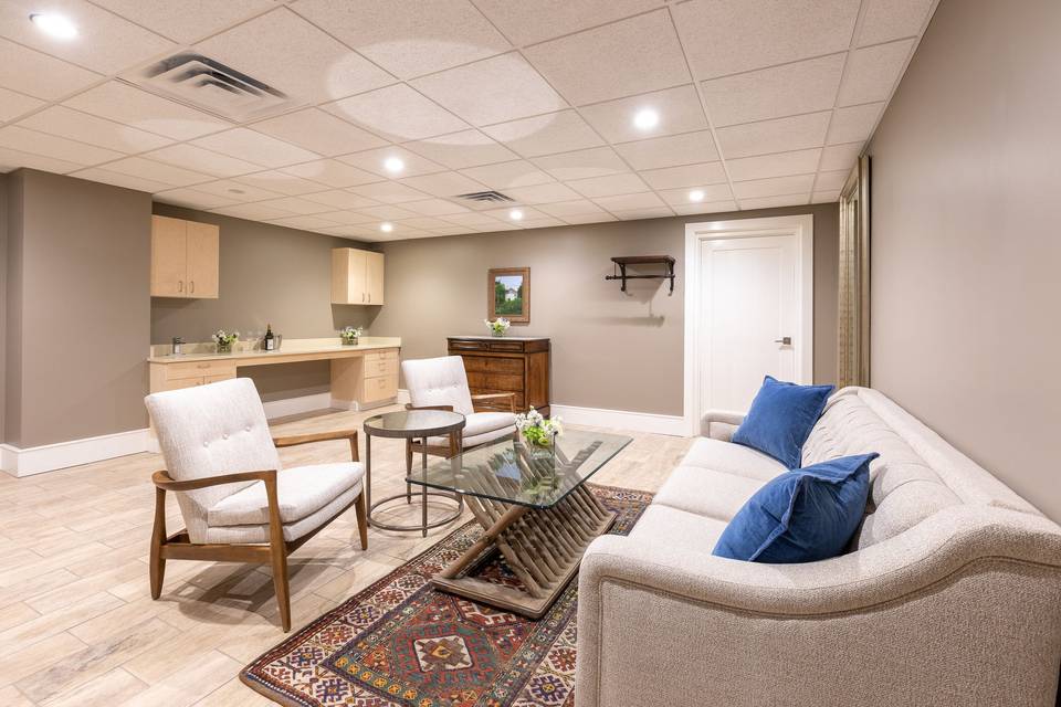 Bridal-ready room - adjacent to Lakeside Spa & Salon