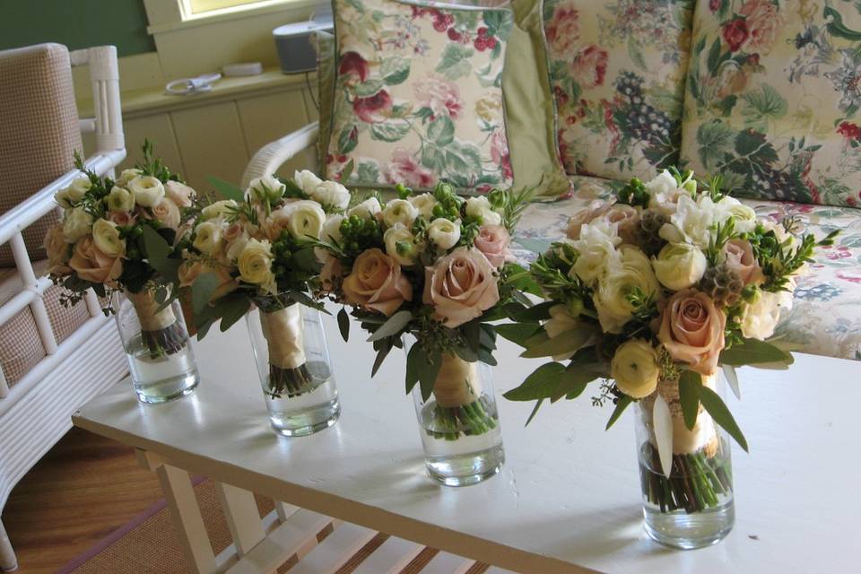 Simple Bouquets