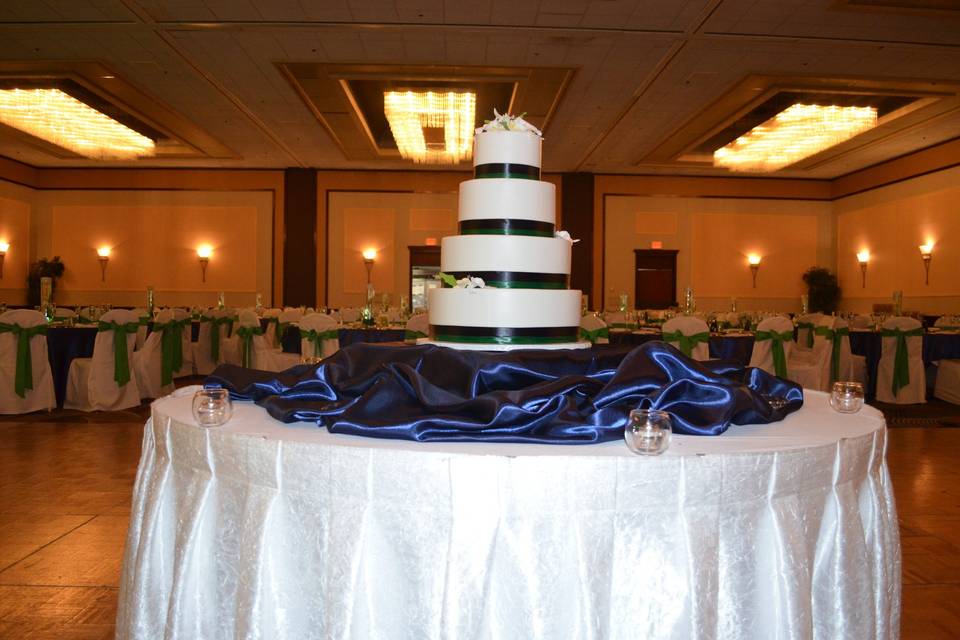 Wedding Backdrop & Head Table Design
