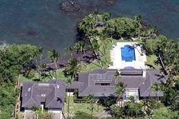 Aerial view of Honuala'i.