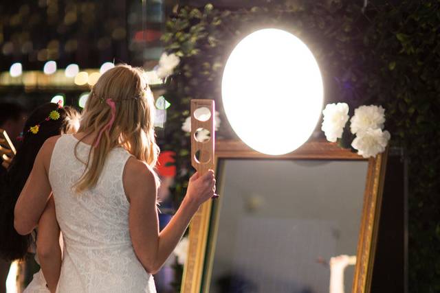 Mirror Me Booth in action at a wedding