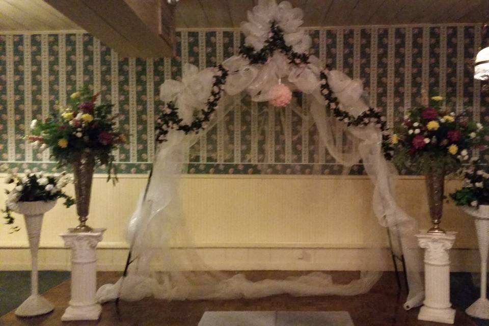 Wedding arch