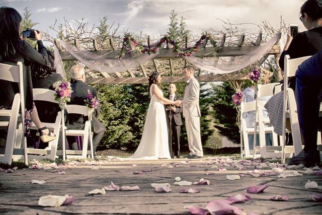 Divine Moments LLC