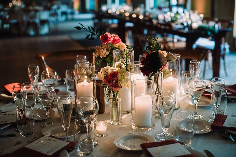 Romantic tablescape