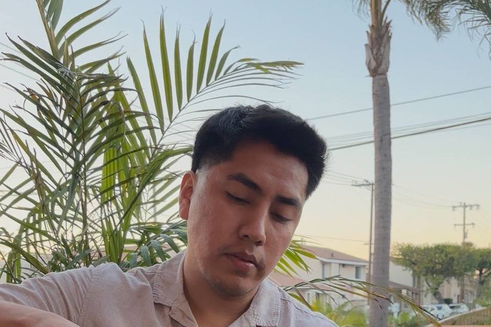 Bartender: Yonathan