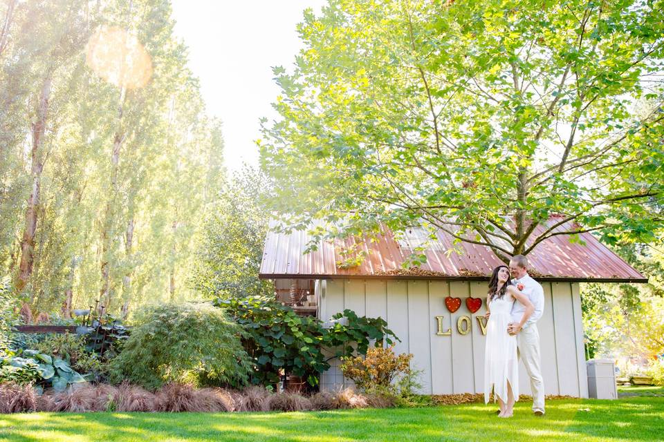 Styled wedding at Albee's Garden Parties in Olympia, WA