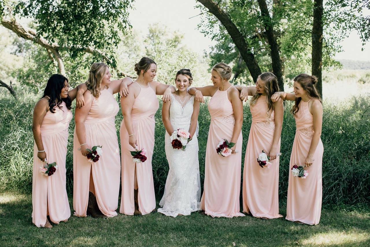 Sheyenne Riverbend Farm - Barn & Farm Weddings - Valley City, Nd 