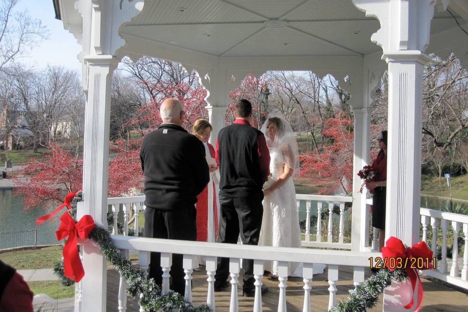 Christmas Gazebo Wedding