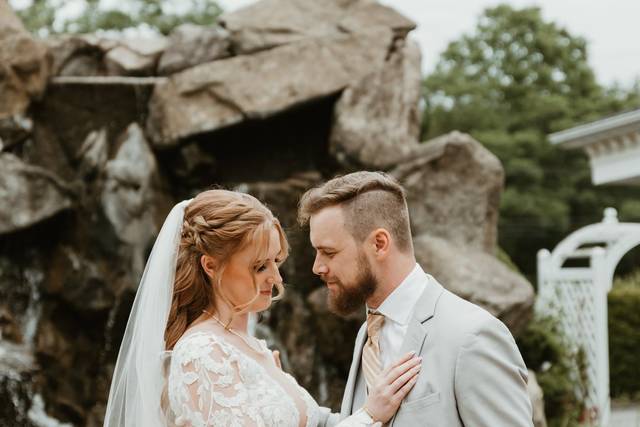 Hartford Weddings