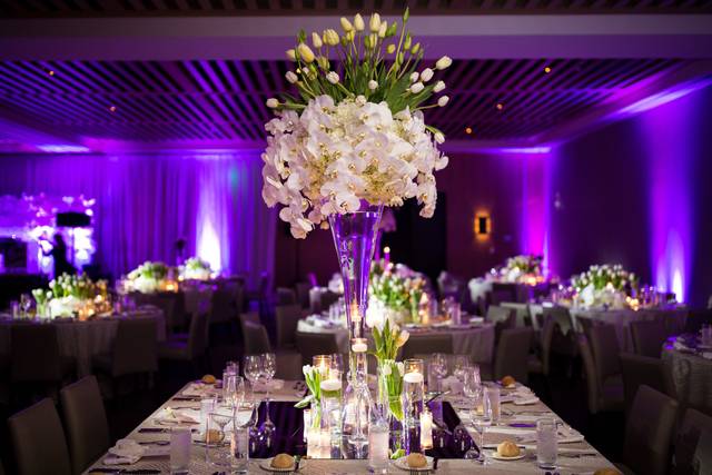 Floral centerpiece