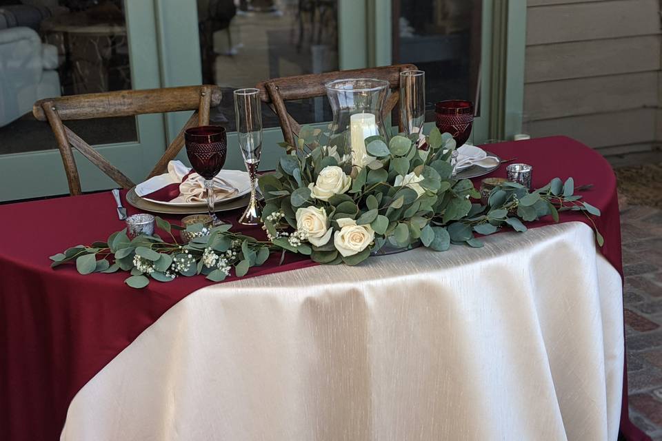 Sweetheart table!