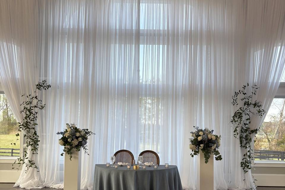 Sweetheart Table