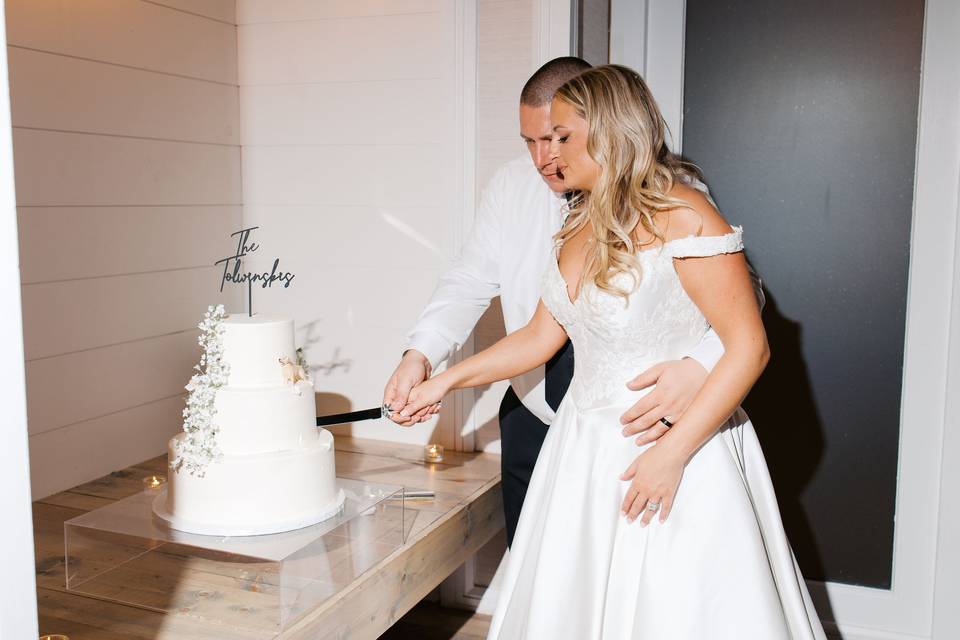 Cake in Alcove