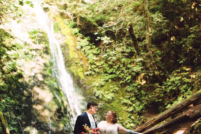 Washington Elopement