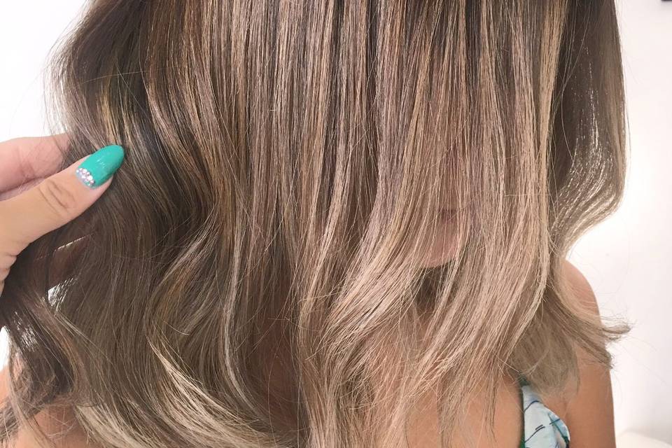 Dary Marie: Beauty Designer