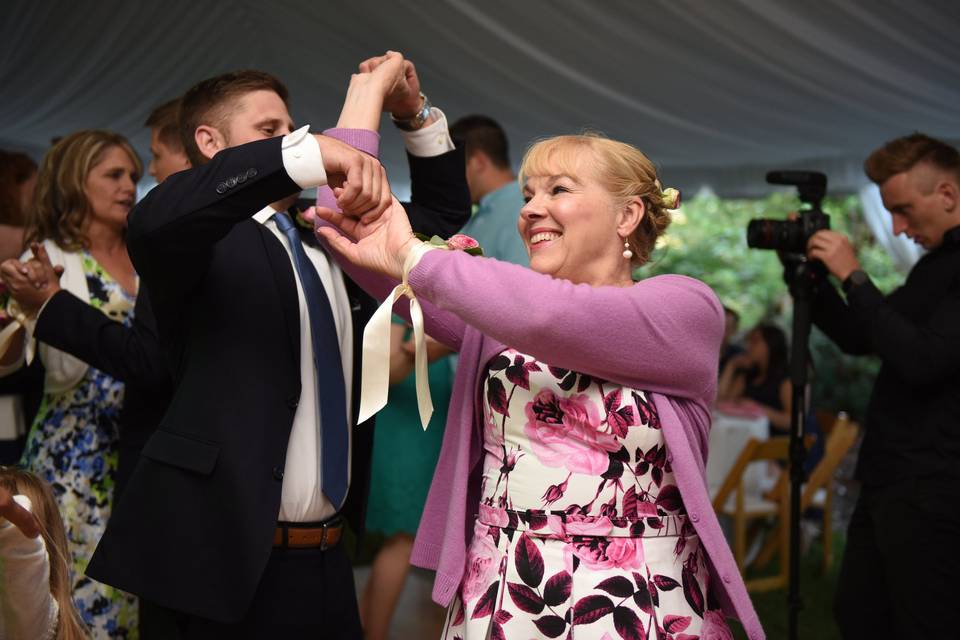 Dancing in the wedding reception