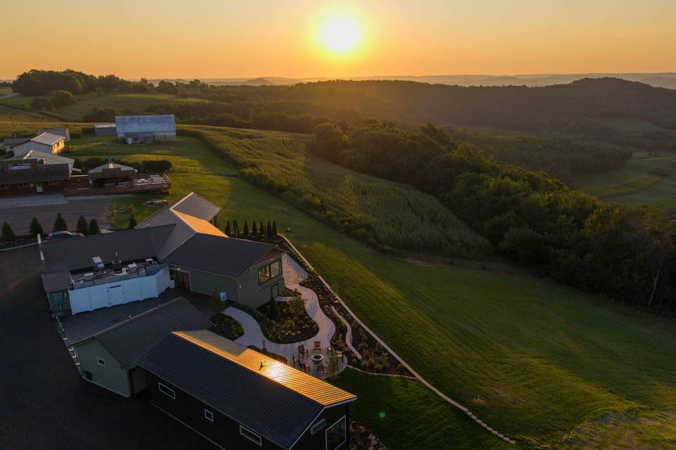 The Gathering at Vino Over the Valley