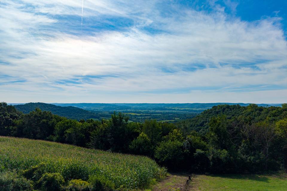 Scenic Valley Wedding