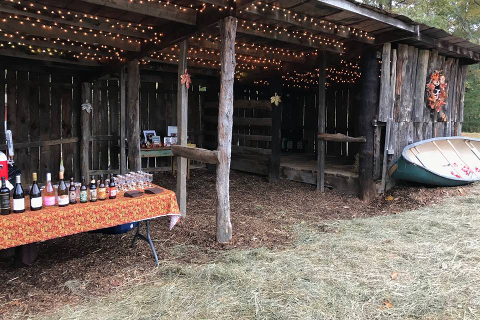 Bar shed and conversation area