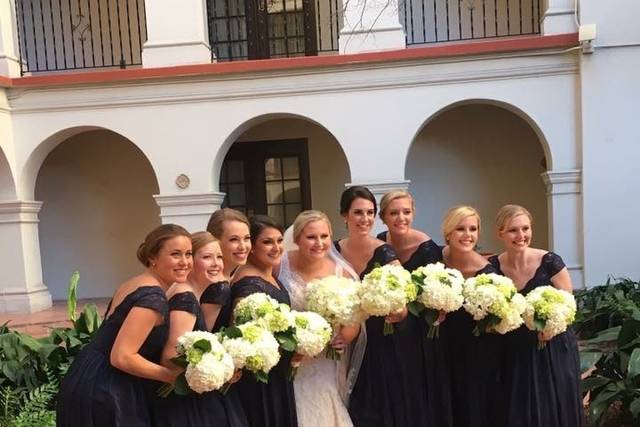 The bride with her bridesmaids