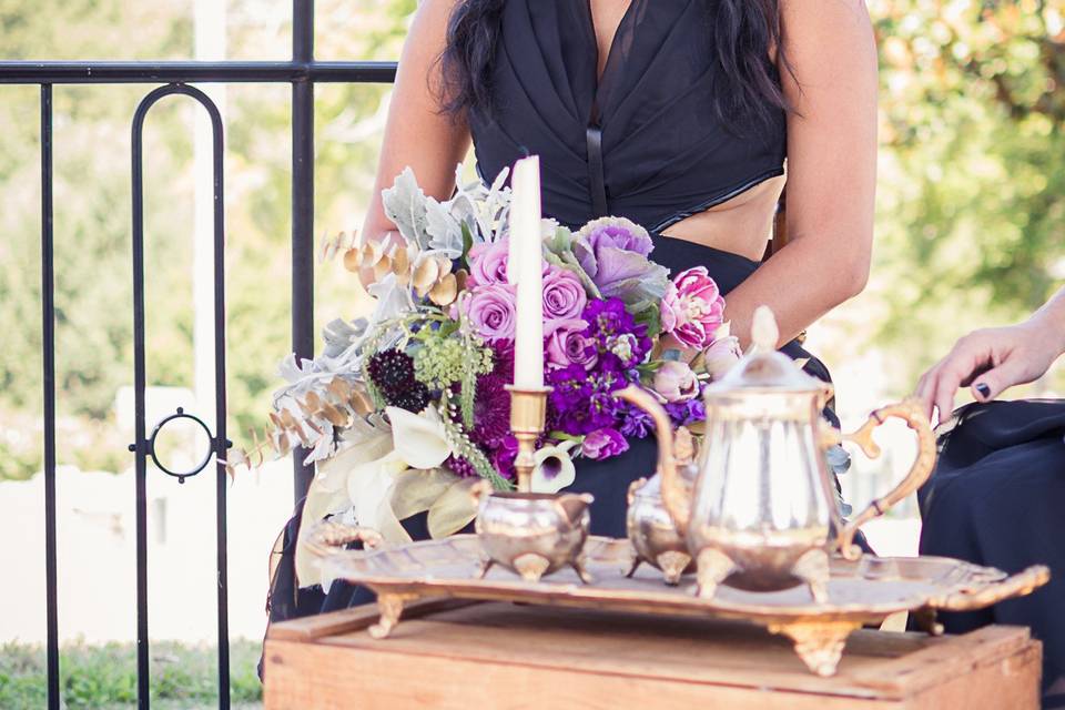 Featured in Borrowed & Blue - Edgy Elegance Styled Photoshoot by Ashley Vause Events (http://www.ashleyvauseevents.com/) in the Historic Oakwood Cemetery. Photos provided by Rose Trail Images (http://rosetrailimages.pictures/). Flowers by Fallon's Flowers.