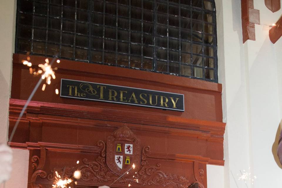 Treasury On The Plaza