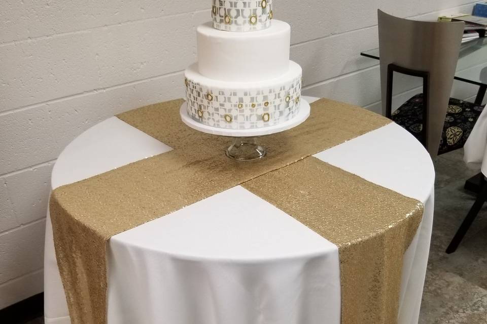 Cake table