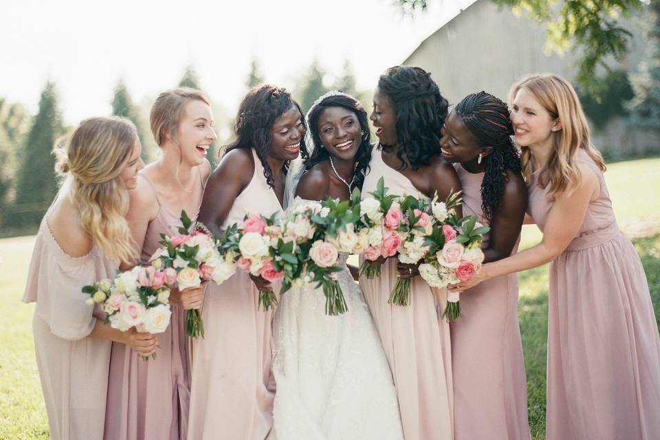 Bride and bridesmaids Photo by ElisaBricker Photography