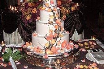 Theresa & Steeve Wedding Cake. What can I say another amazing creation by Cakes by Jay!!!
~g