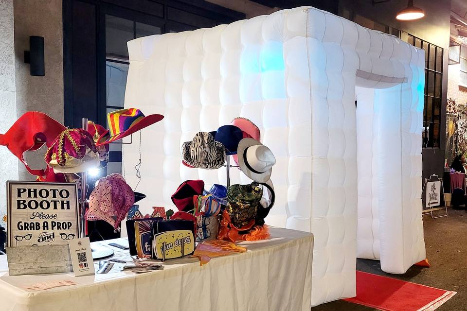 White LED Cube Photo Booth