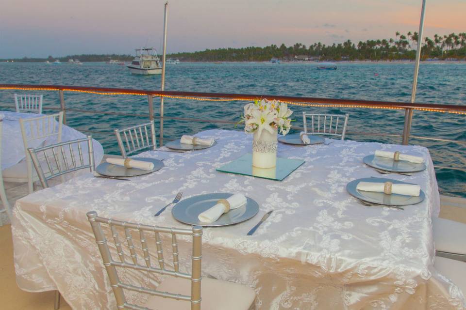 La Barcaza Wedding and Event Boat