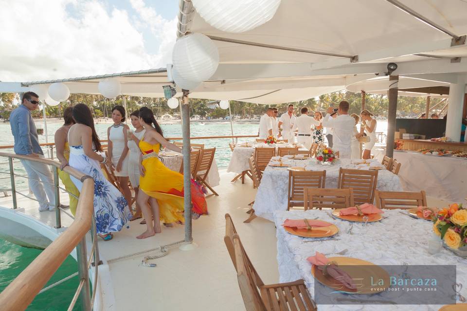 La Barcaza Wedding and Event Boat