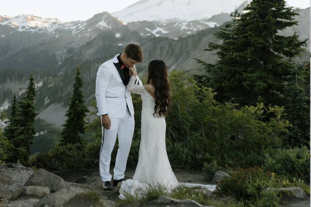 Vine & Branch Photography