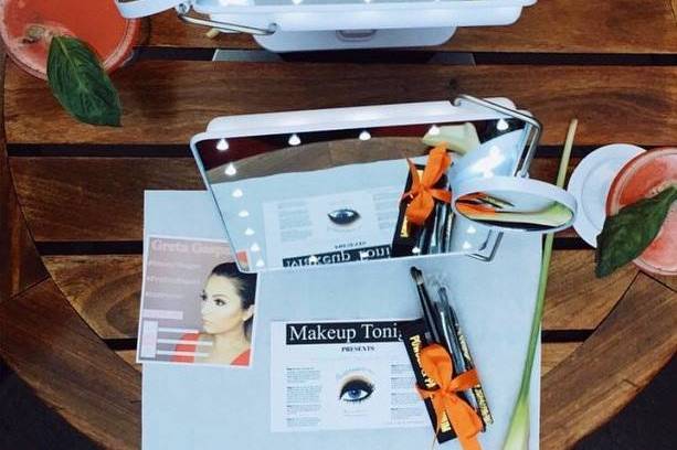 Makeup kit