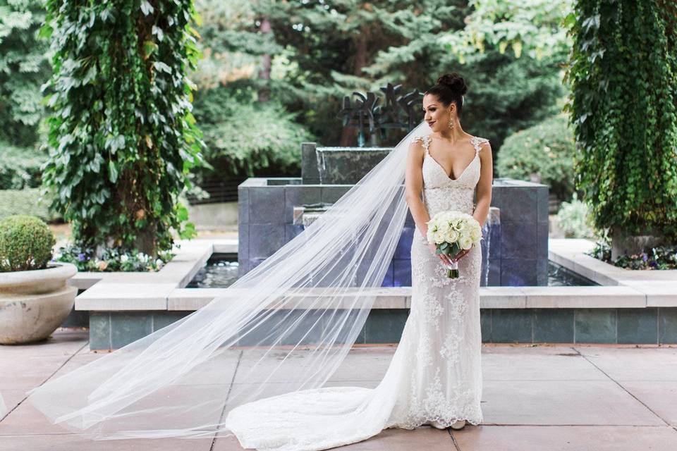 Bride holding bouquet