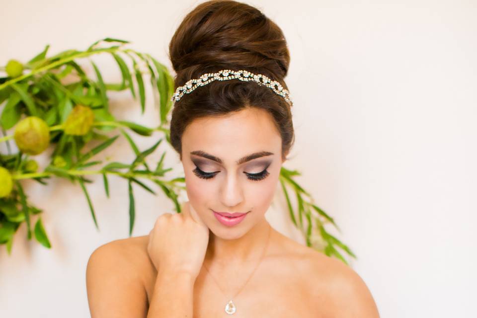 Bridal hair and hairband