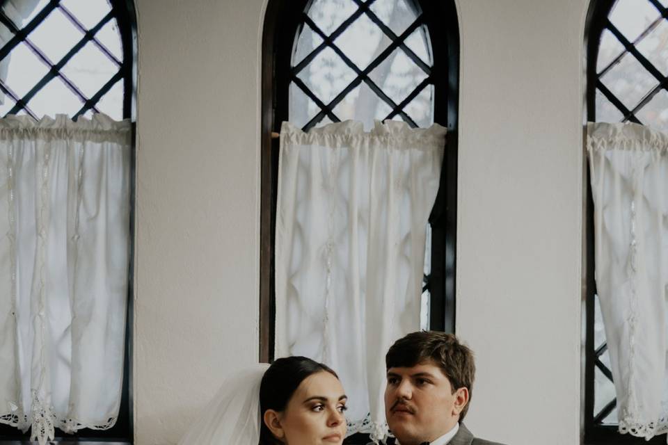 Couple in inner courtyard