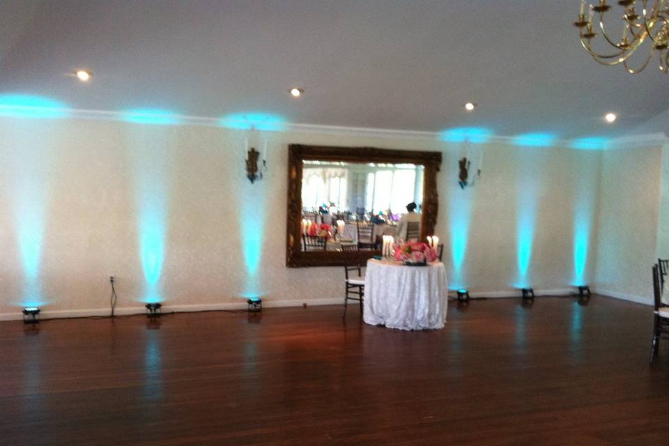 Ideal Media DJ, Lighting & Drape