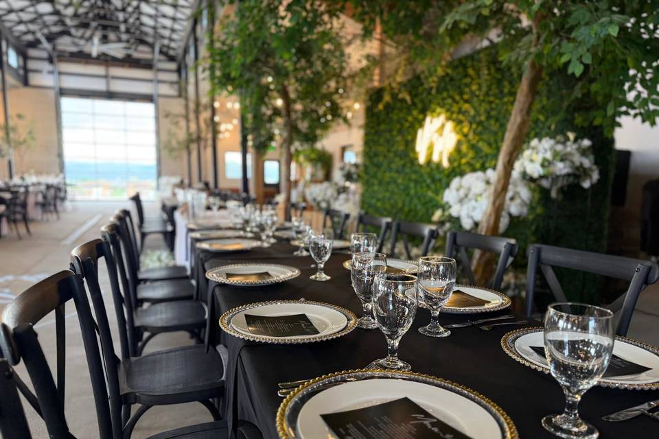 Optional bridal party table