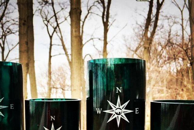 Creative engraved glasses