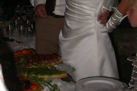 Bride wedding cake