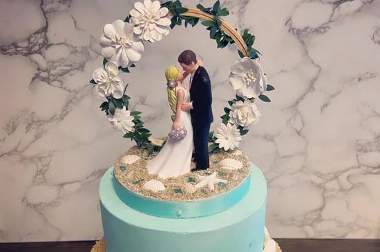 2 Tier Blue Beach Cake